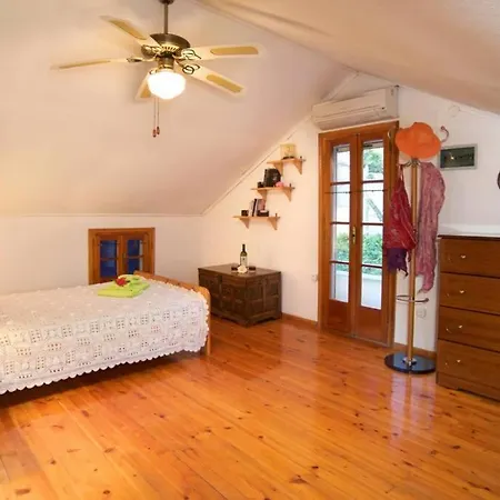 Alex & Ada's Dream House In Fiscardo Feriehus