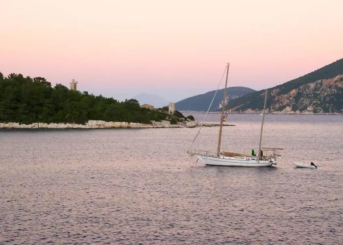 Alex & Ada's Dream House In Fiscardo Holiday home Fiskardo